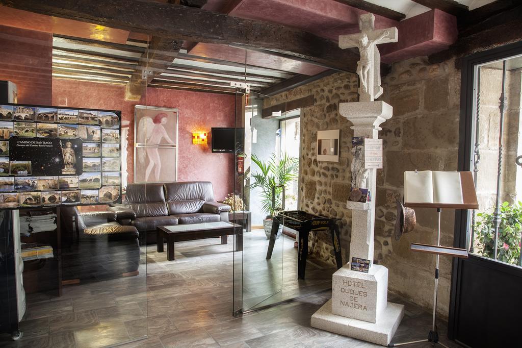 Hotel Duques De Nájera מראה חיצוני תמונה