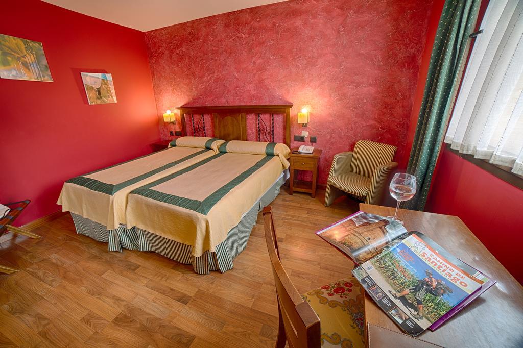 Hotel Duques De Nájera מראה חיצוני תמונה